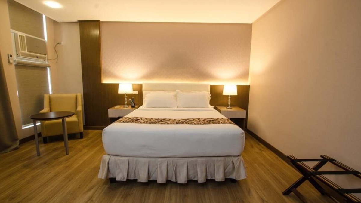Santiago City Hotel | Oryza Hotel