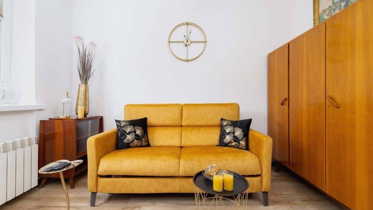 Nowa Huta Apartment | Os. Szkolne 34| Comfortable Apartment |1 Bedroom