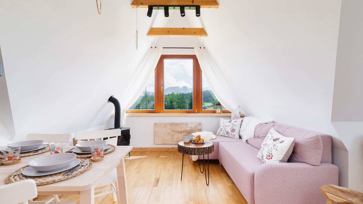 Poronin Apartment | Osada Słodyczkowy | Mountain View | For 6 Guests