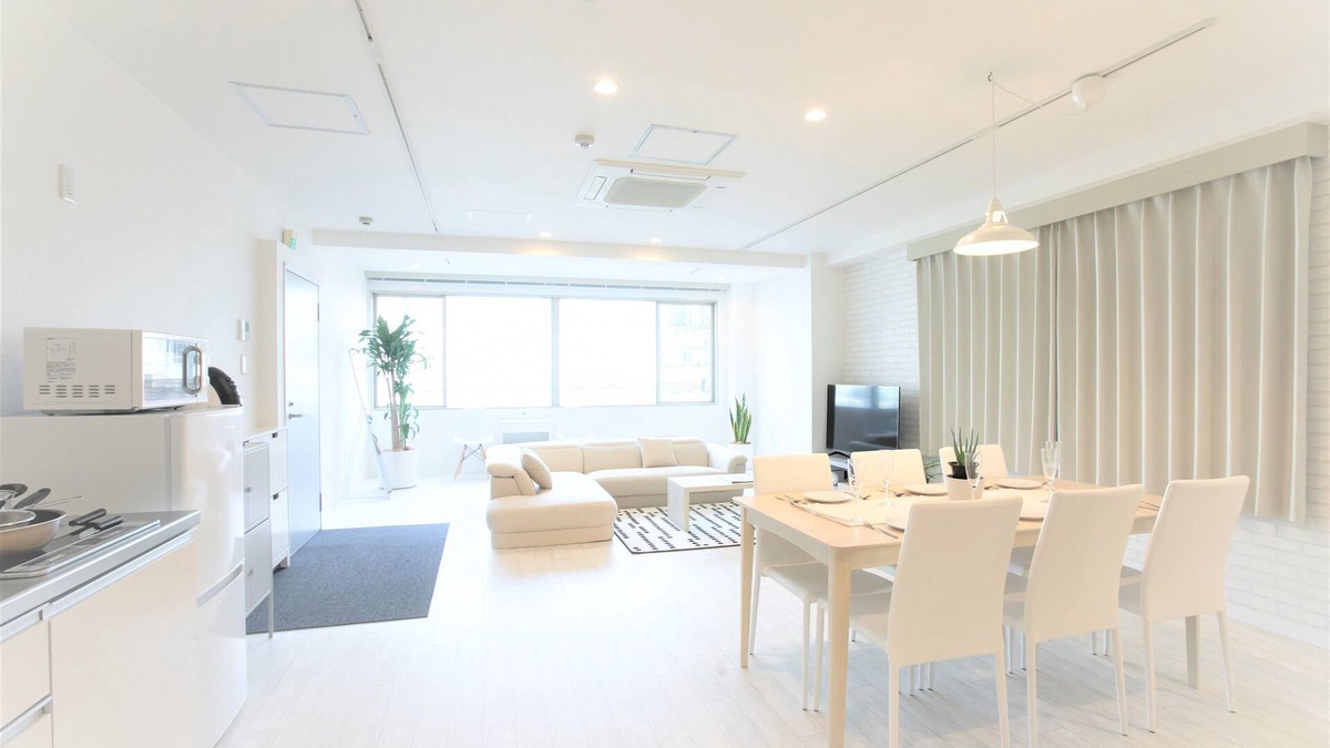 Kita Condo | Osaka's largest 120m2 private room # 3014
