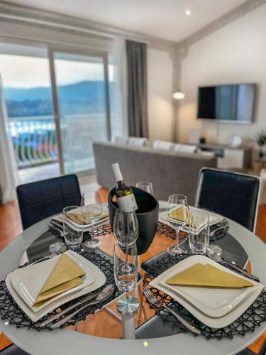 Podstrana Apartment | Oskar