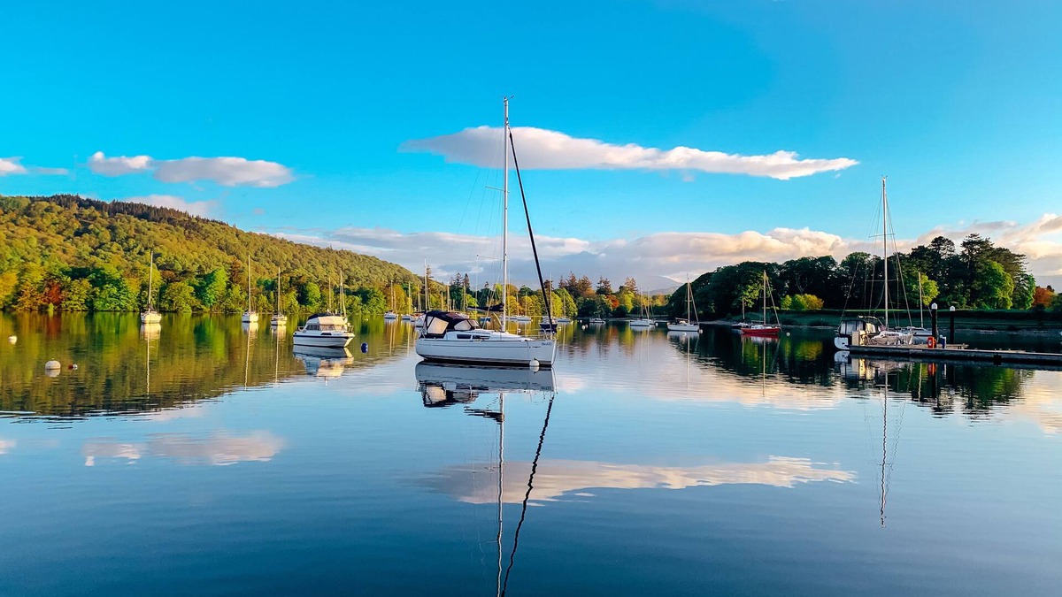 Bowness-on-Windermere House | Osprey - Luxury Boat House on the shore of Lake Windermere near to Bowness