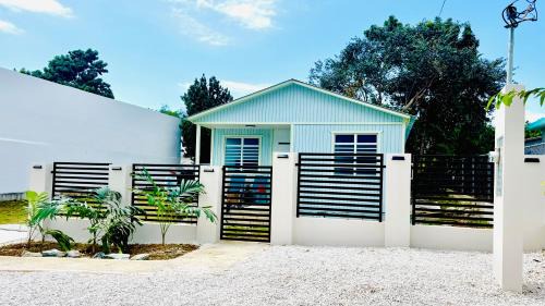 Miradero House | Ostiones Beach Property