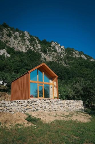 Danilovgrad Municipality House | Ostrog Wood House