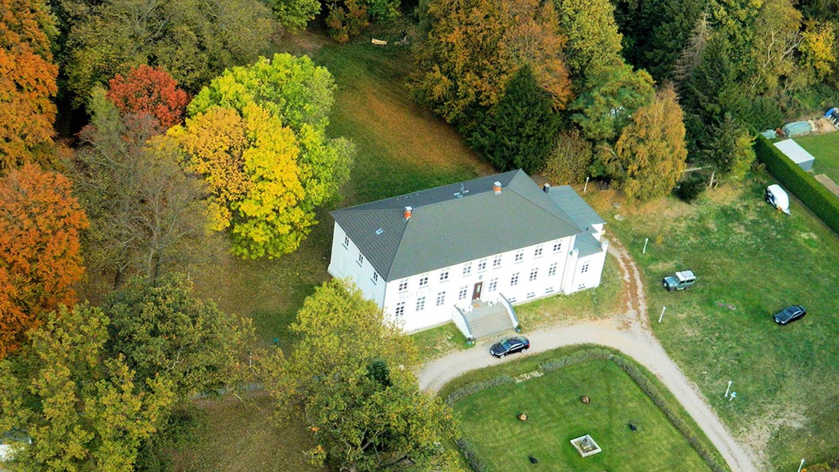 Am Salzhaff Cabin | Ostsee-Gutshaus Bungalows