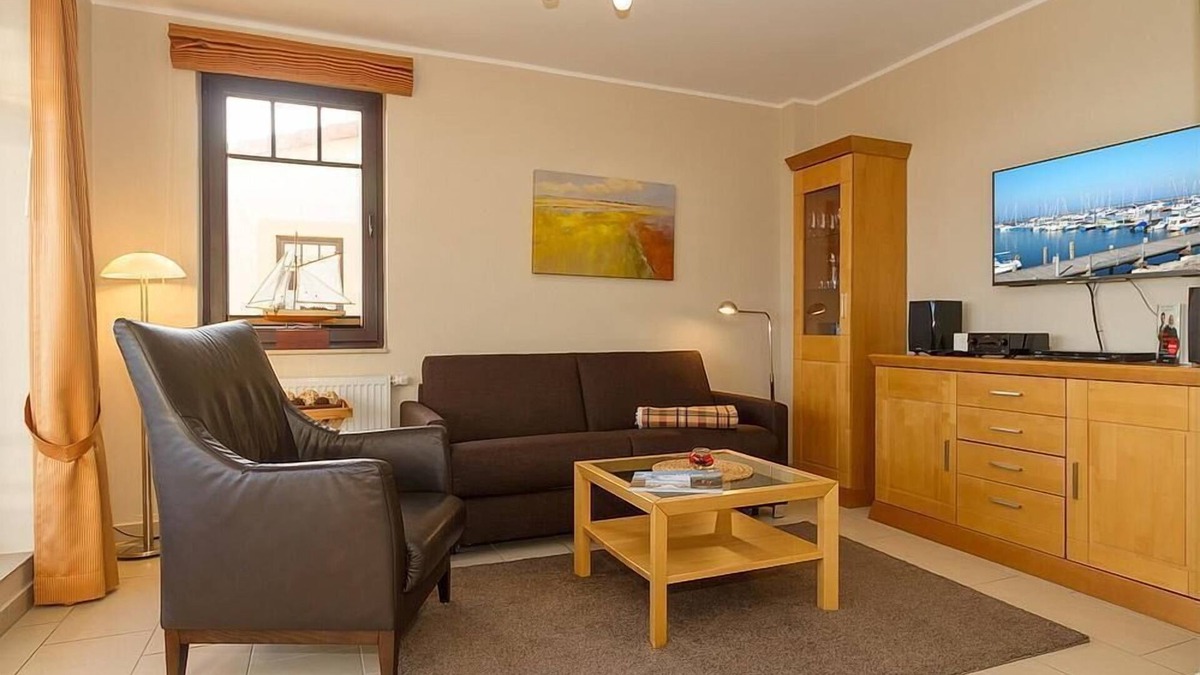 Kuehlungsborn Apartment | Ostsee-penthouse am Yachthafen mit Dachterrasse, Strandkorb und Tollem Meerblick