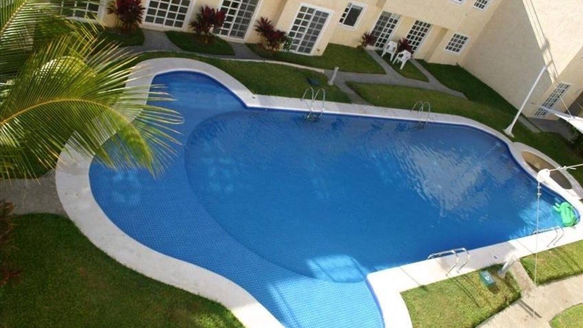 Puente del Mar House | Otis did not damaged us. We offer Big discounts for first responders and media.