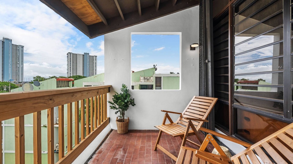 Sardinera Apartment | Otium Ideal Marina Getaway Balcony Parking