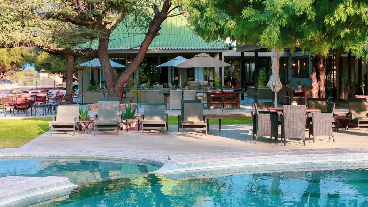 Otjiwarongo Cabin | Otjiwa Safari Lodge