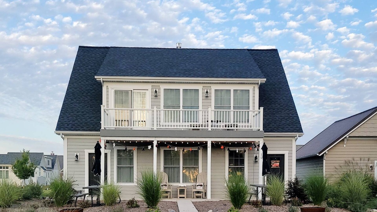 Ottawa House | Ottawa Farm House | 1 Bed, 1 Bath