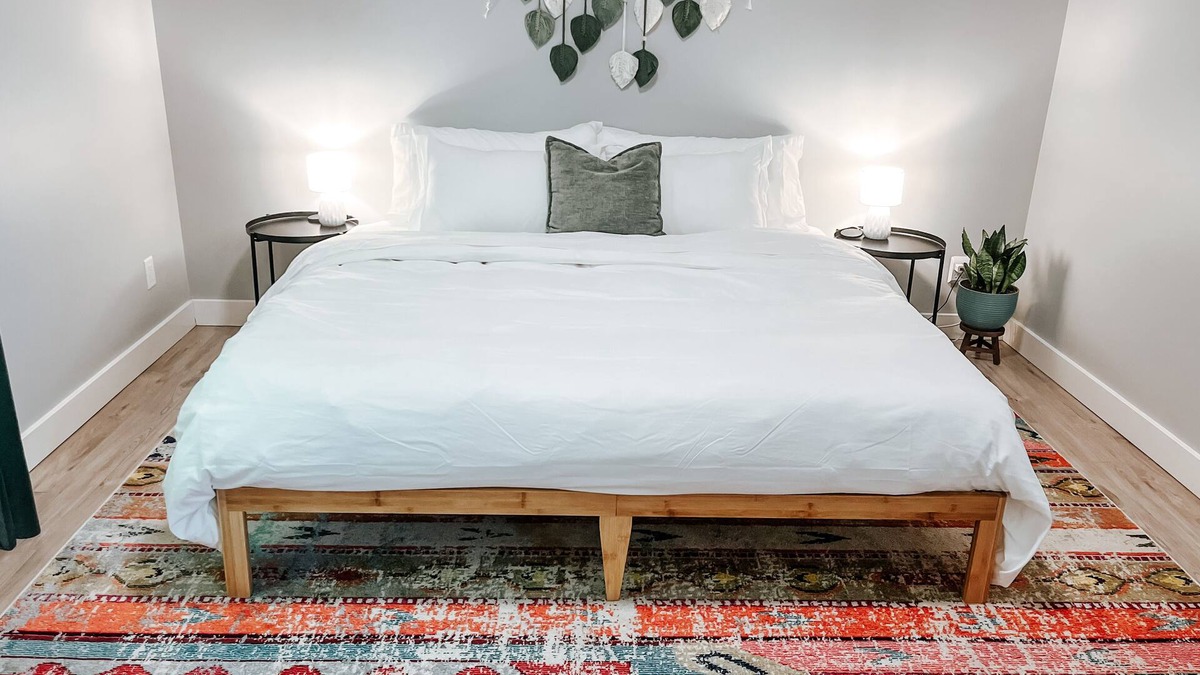 Otter Point House | Otter Point Getaway| Cozy & Calming| 5min to Sooke| Stylish Westcoast Vacation