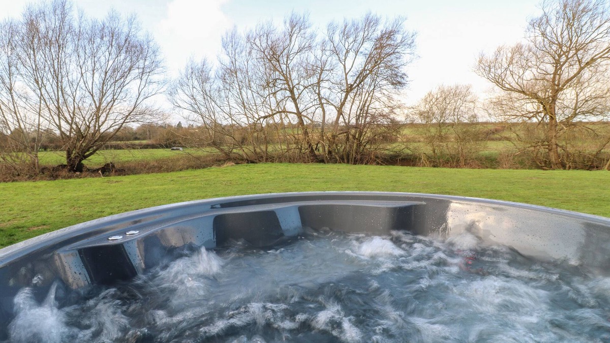 South Luffenham Cottage | Otter's View