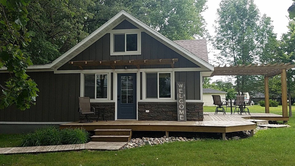 Battle Lake House | Ottertail Lake Cozy Cabin