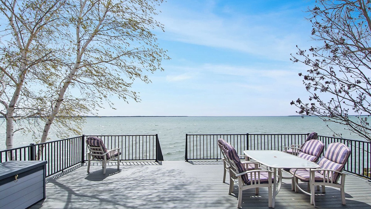 Ottertail Cabin | Ottertail Lakefront 3BR. Boat lift. Cozy. Awesome!