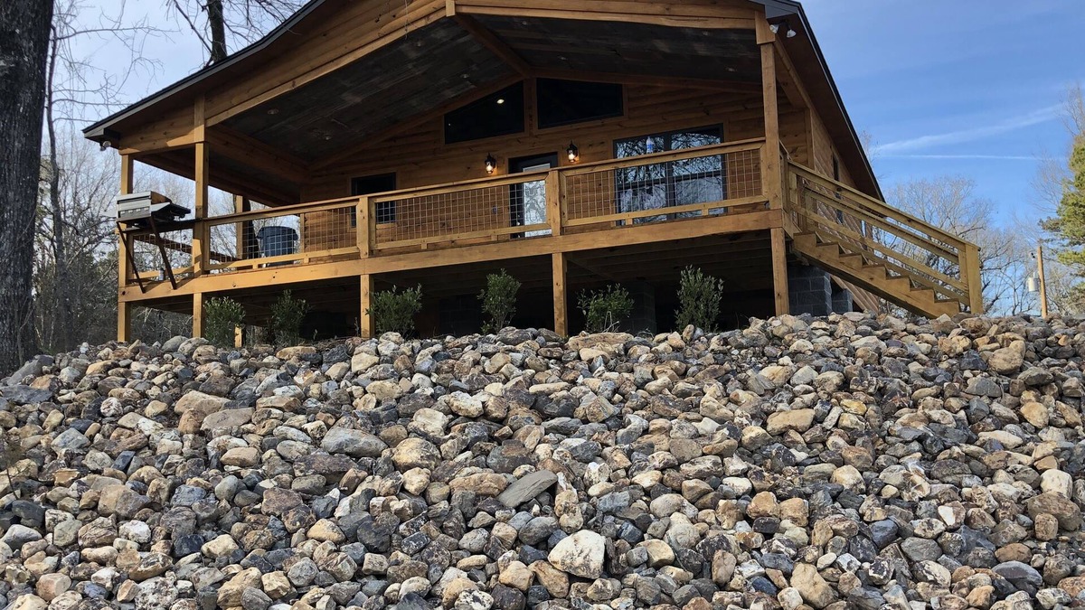 Sims Cabin | OUACHITA RIVER CABIN LIKE NO OTHER YOU WILL FIND!