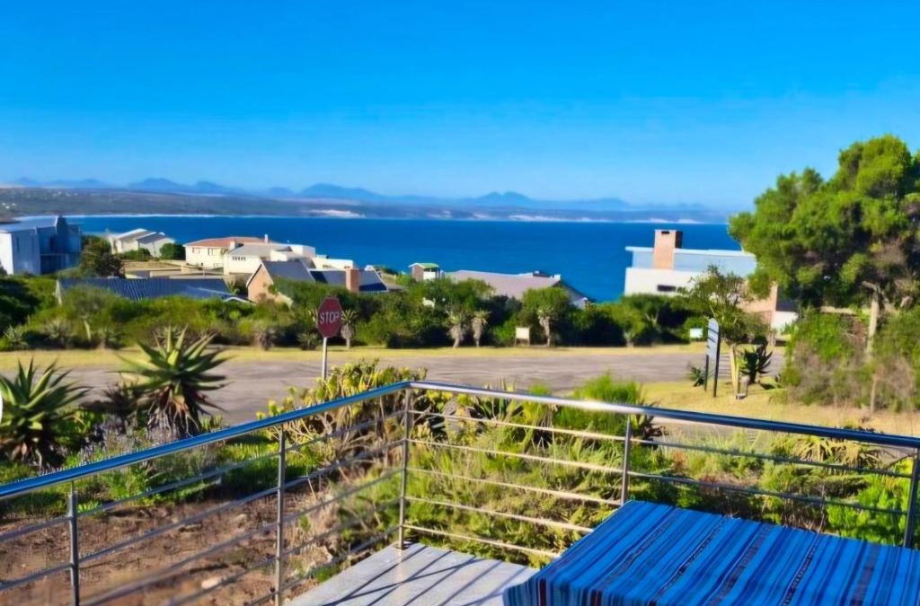Vleesbaai House | Oupa Gallie in Vleesbaai