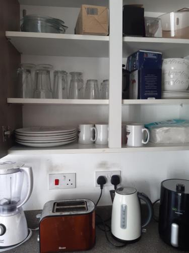 Rushden Apartment | Our Guests Are Royal (KE)