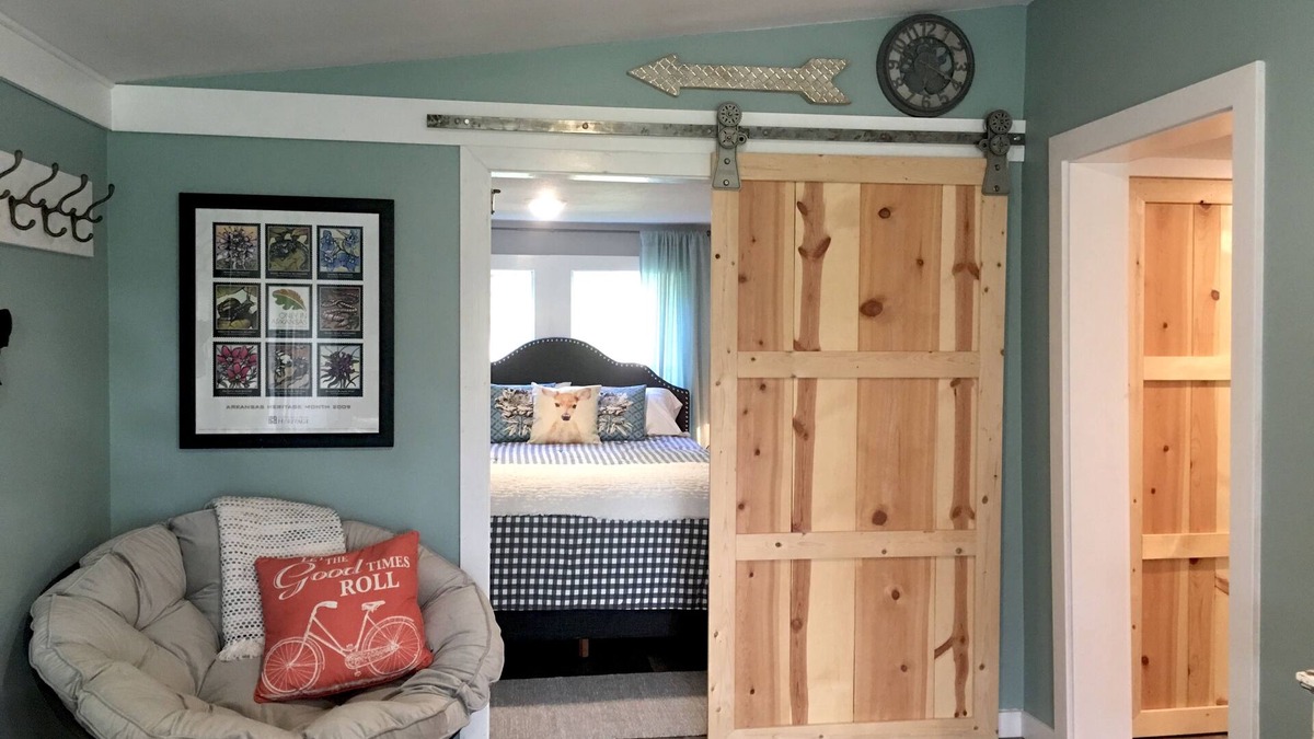 Yellville House | Our Happy Place -The Cozy Cottage