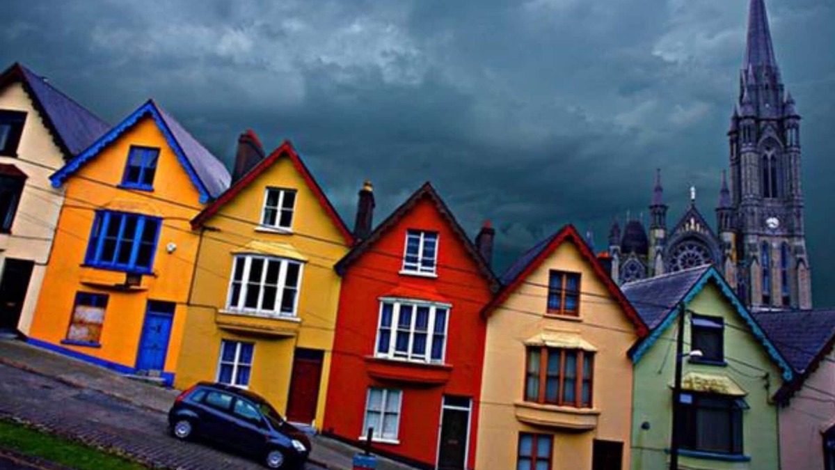 Cobh House | Our house in the middle of the street