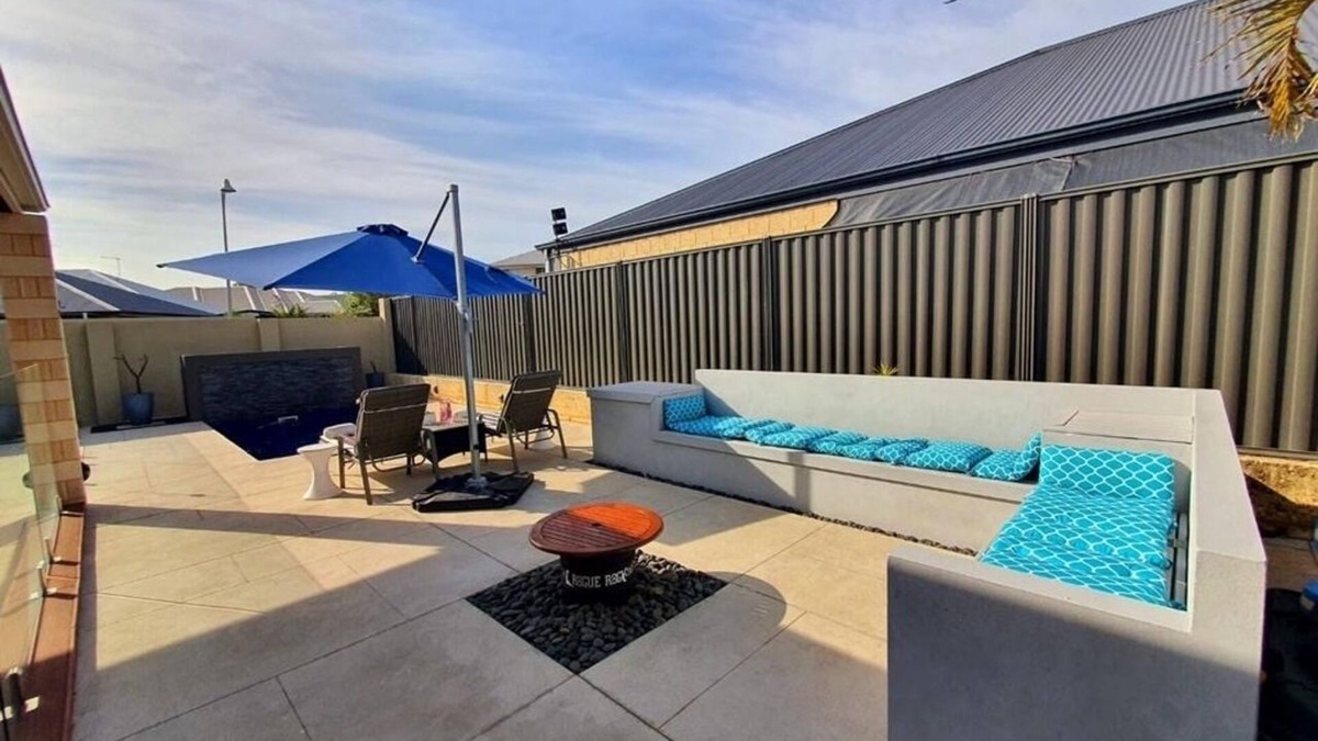 Upper Swan House | Our little haven in The Vines by Swan BnB Management
