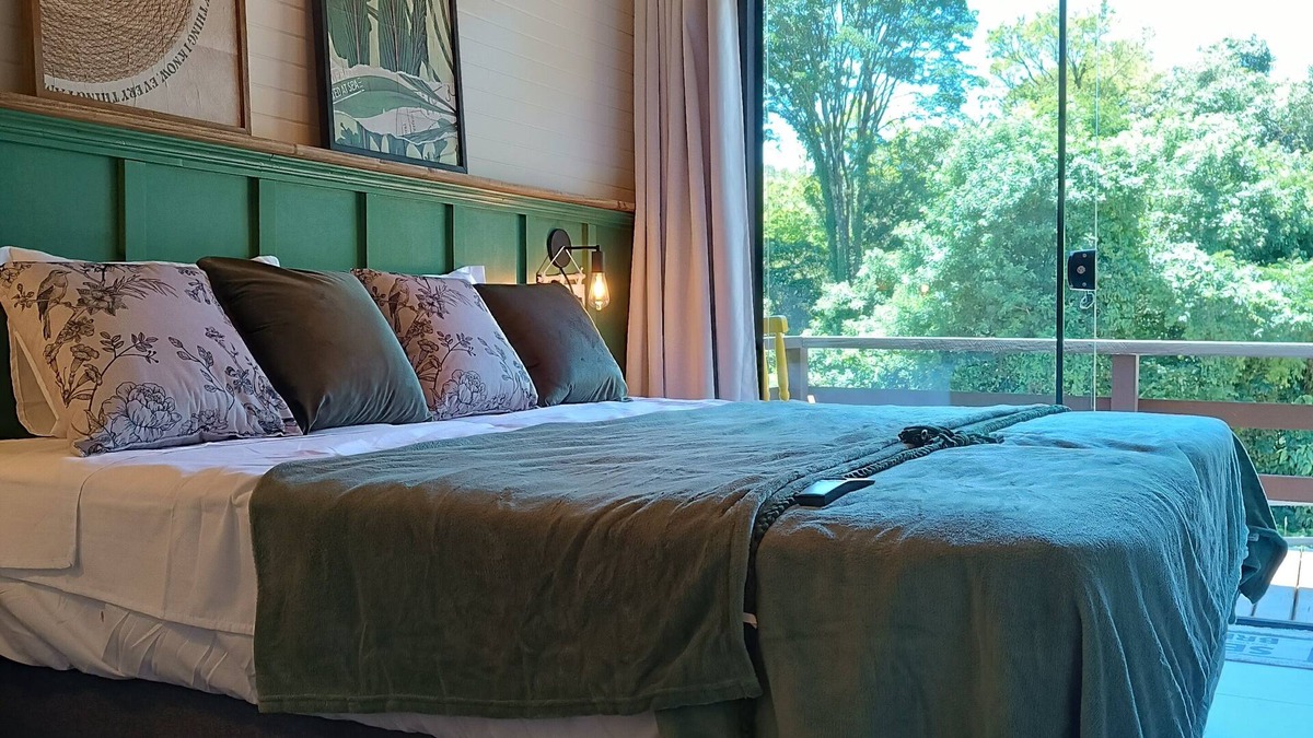 Iomere Cabin | Our Nest Cabin