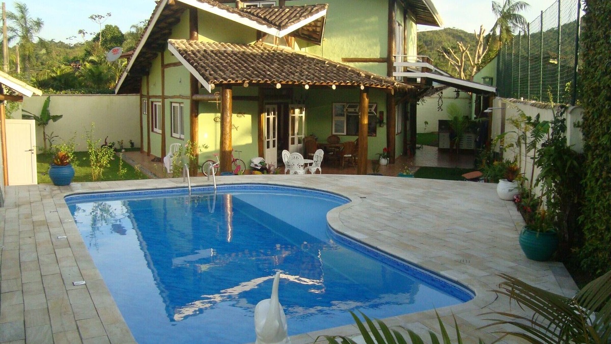 Barra do Sahy House | Our Sahy Getaway - 6 BEDROOMS/POOL/PRIVATE STREET/AIR CONDITIONING/SAUNA.