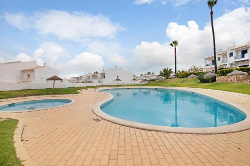Areias de Sao Joao House | Oura Southvilla Algarve