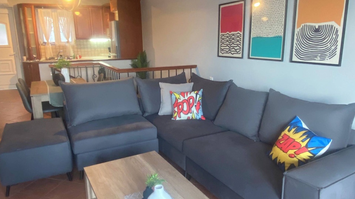 Kavala House | OurHappyPlace maisonette-house