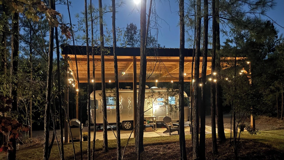 Leesville House | Out West! Minutes to Lake Murray