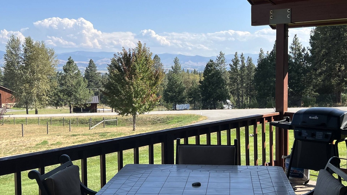 Hamilton House | Outdoor adventures all around this comfy home with stunning views prime location