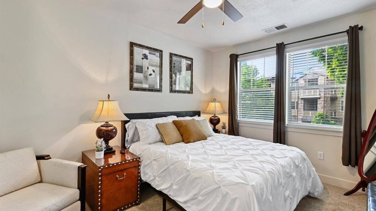 South Jordan Apartment | Outdoor Adventures OPEN & Family Friendly - 2B/2Ba