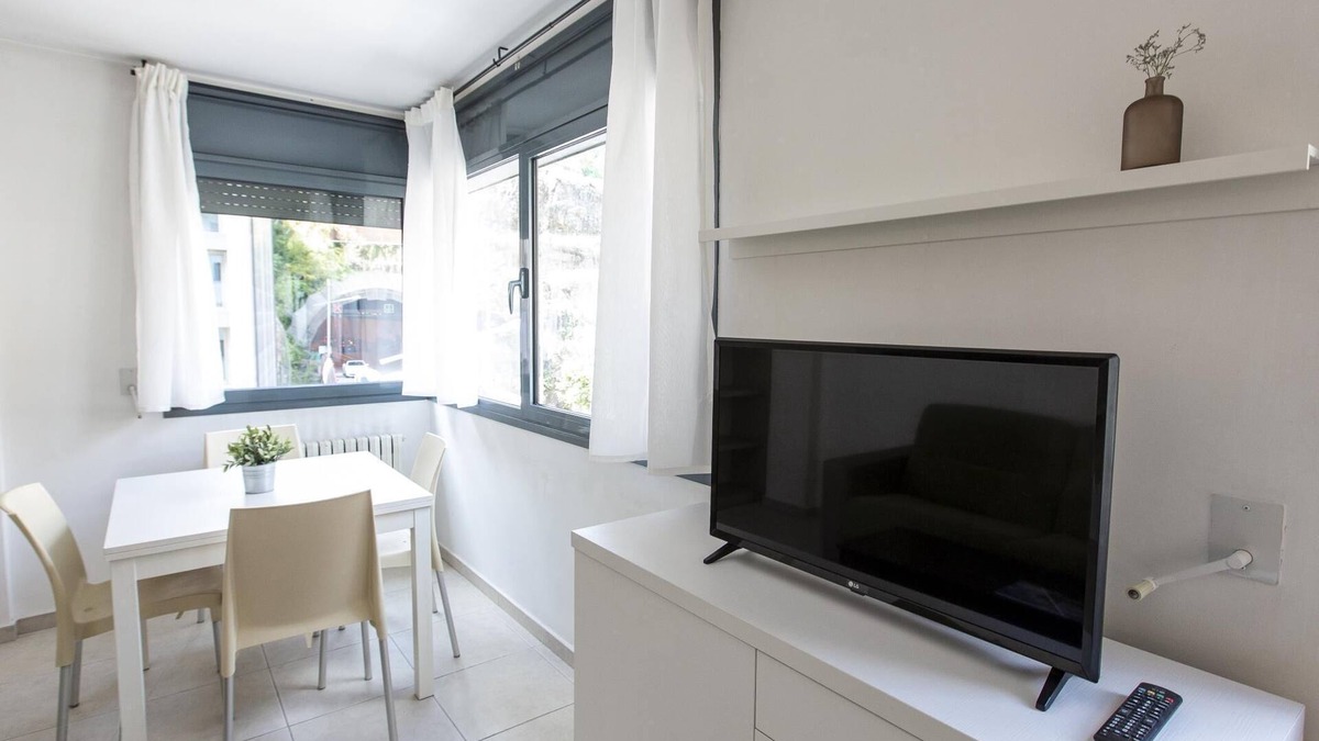Les Escaldes Apartment | Outdoor Comfort Valira North