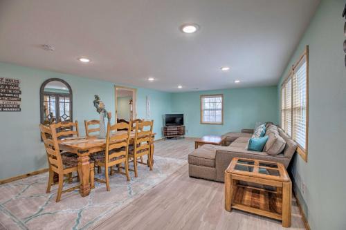 Sylvan Shores House | Outdoor Family Fun Large Home by Beaver Lake!