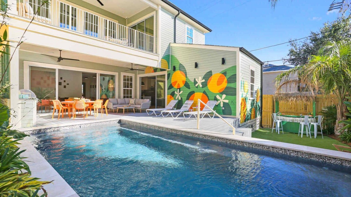 Milan House | Outdoor Living in New Orleans | Heated Pool