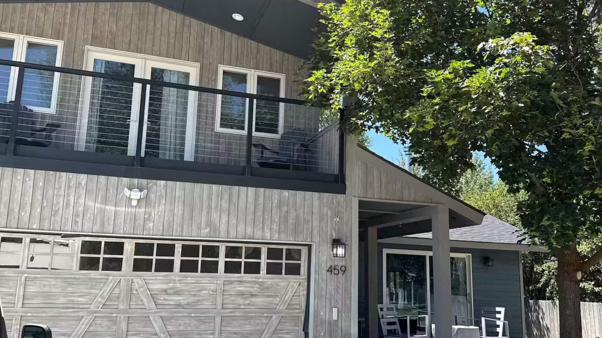 Alpine House | Outdoor Play or Relax Paradise Incredible Mtn View