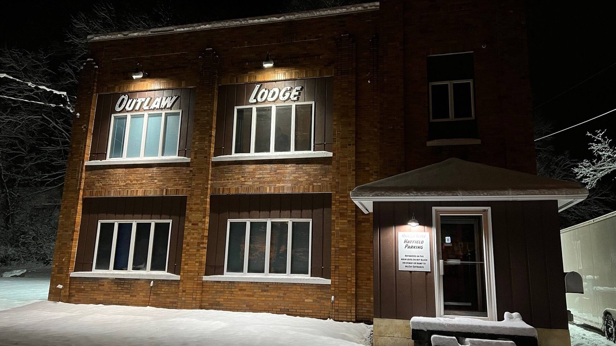 Iaeger House | Outlaw Lodge (Hatfield 1st Floor) ATV,SXS Offroad