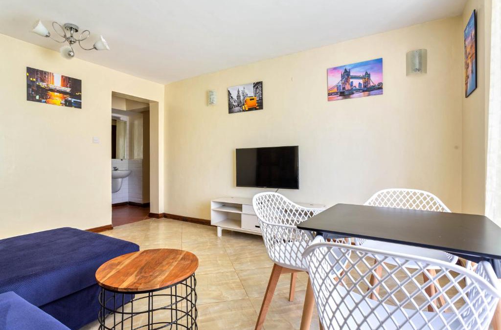 Mbotela Apartment | Outlink South B Minutes to Town and Jkia Airport