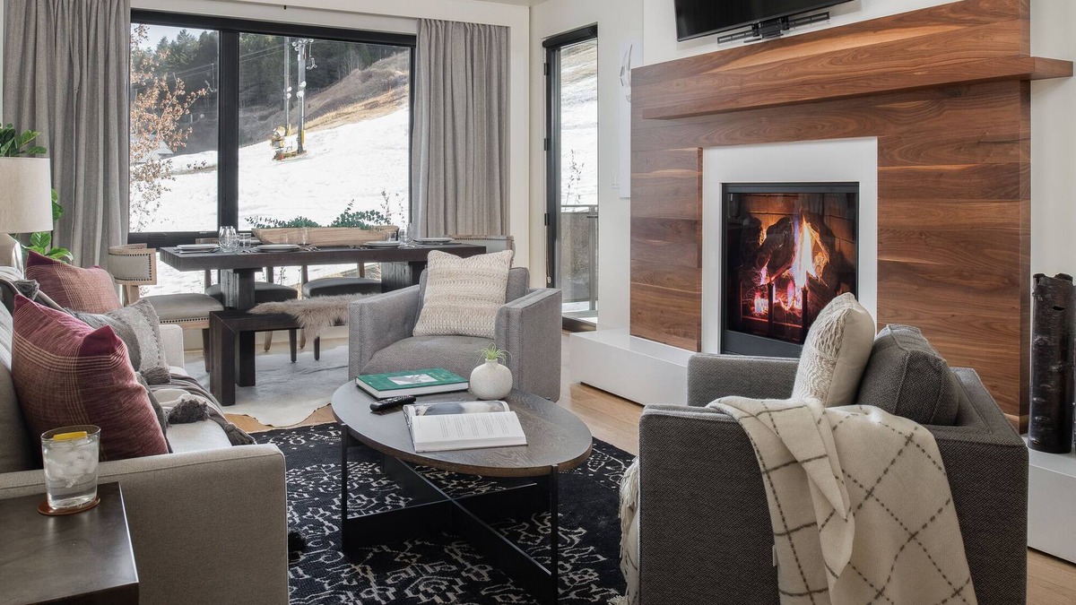 Jackson Condo | Outpost: One Town Hill 406 - Base of Snow King Mtn