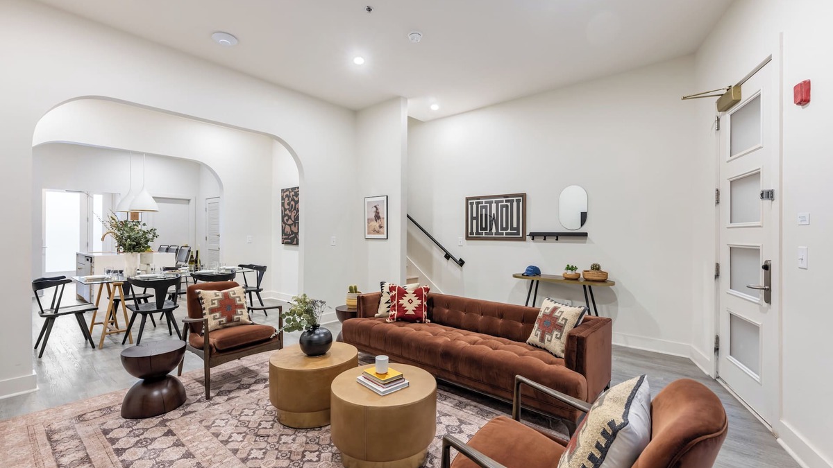 Five Points House | Outrider 111 by AvantStay | 10-15 Minutes to Broadway