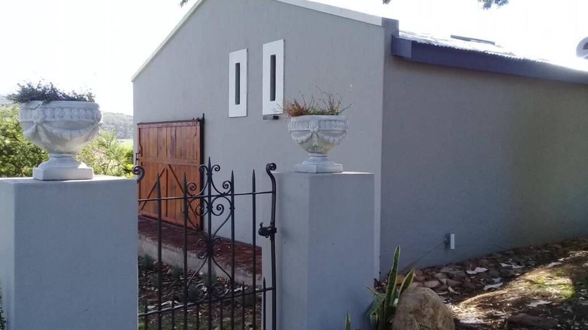 Hartenbos House | Outside Mossel Bay you will find Montrose Farm with the freshest air imaginable.