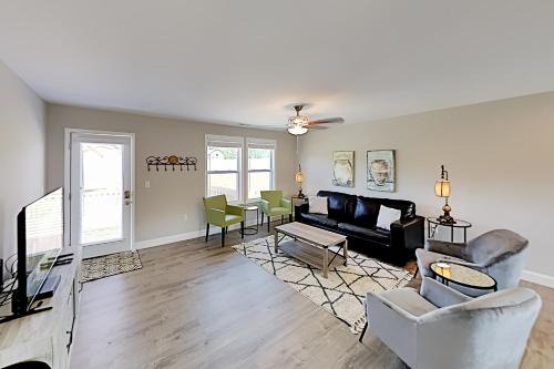 Alexander House | Over the Rainbow