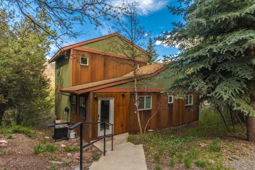 Idlewild Estates House | Overlook House
