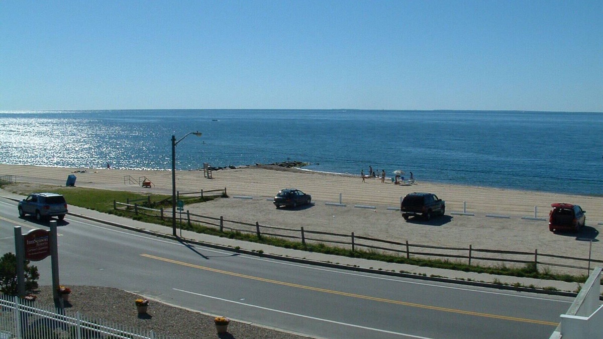 Falmouth Heights Condo | Overlooking Falmouth Heights Beach! InnSeason Captains Quarters.