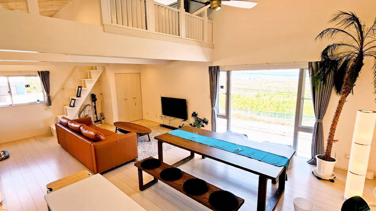 Ichinomiya Villa | Overlooking the Olympic surf venue from the cypress bath and large terrace.