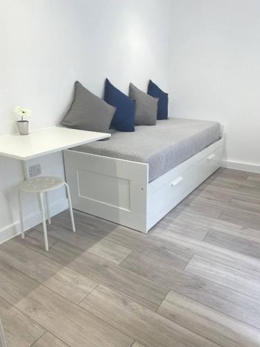 Wickford House | Overnighter