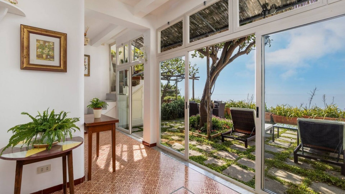 Liparlati House | Overseas Glimpse - Patio overlooking the Sea