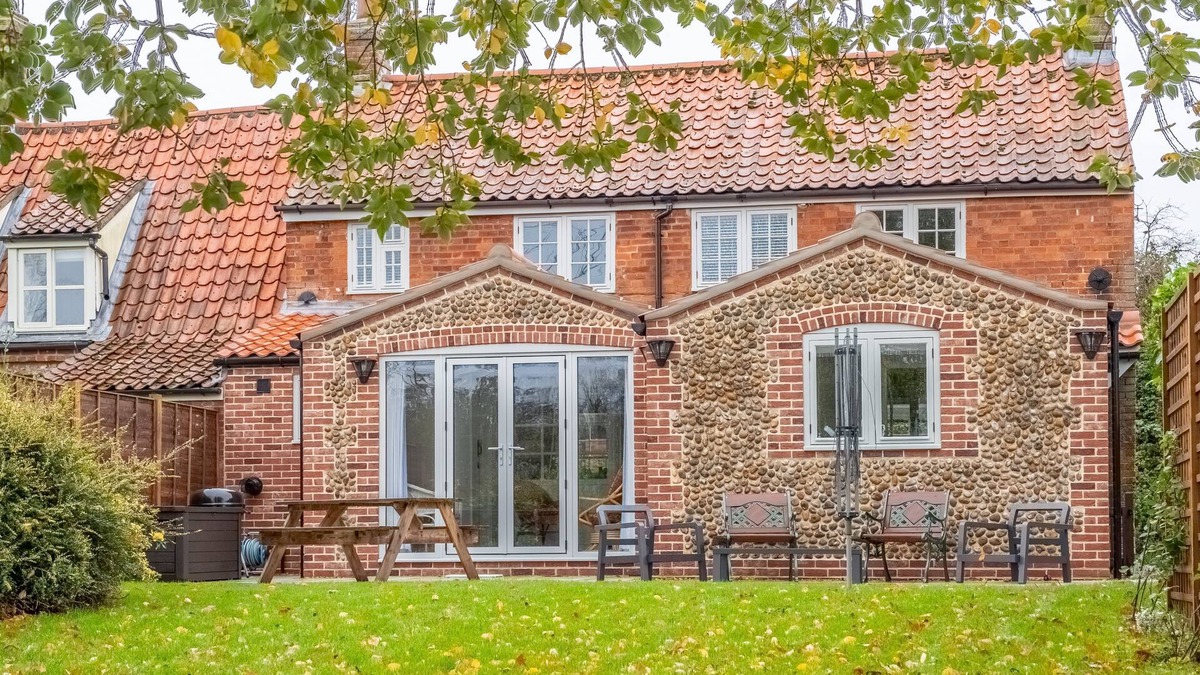 Great Snoring House | Owl Cottage, Great Snoring, Norfolk