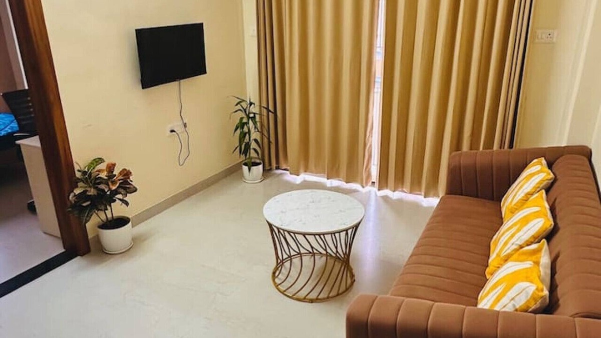 Wakad Apartment | Owl's Retreat: 2BHK Modern AC Flat in Wakad, Pune
