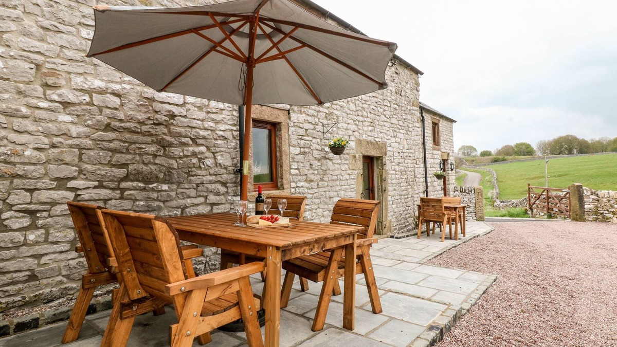Alstonfield Cottage | Owls Barn