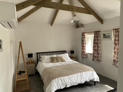Newquay House | Owls Glide